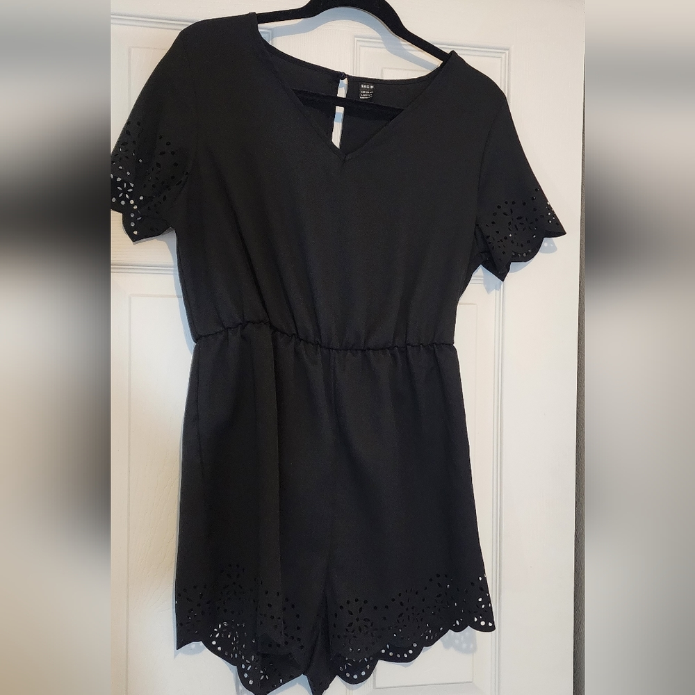 Black Romper w. cut-out detailing